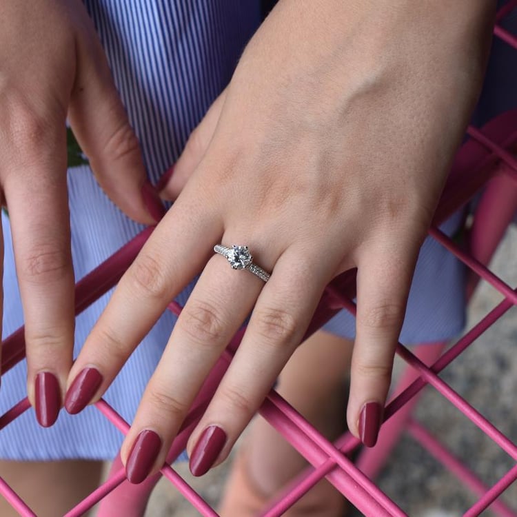 Prsteň s diamantmi 32139