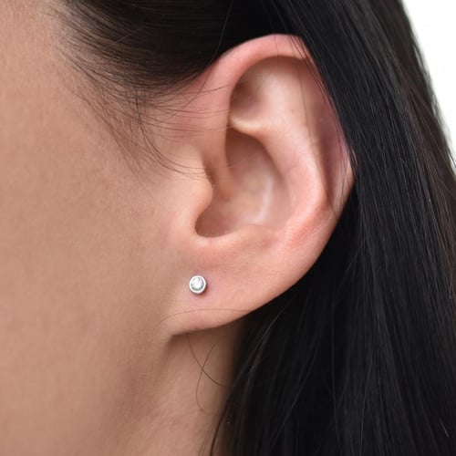 Zlaté bezel náušnice s 0.16ct diamantmi Delilah