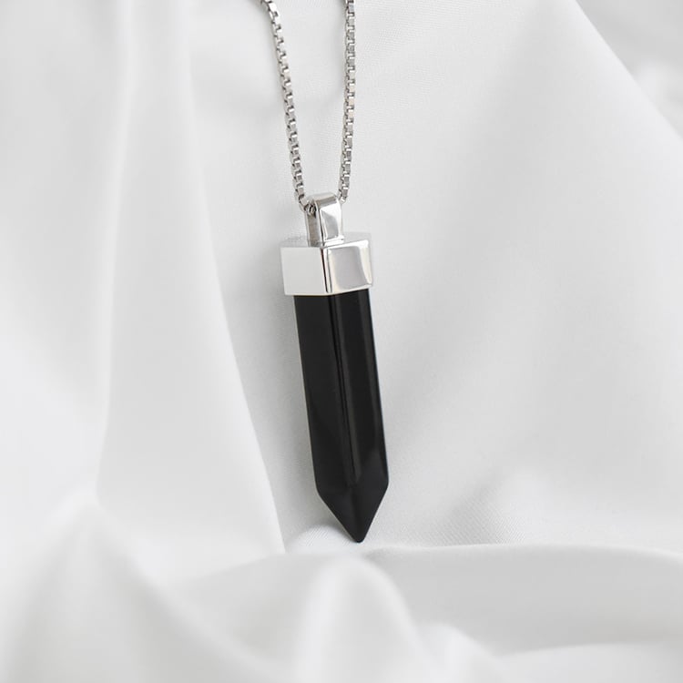 Náhrdelník s ónyxom 90480