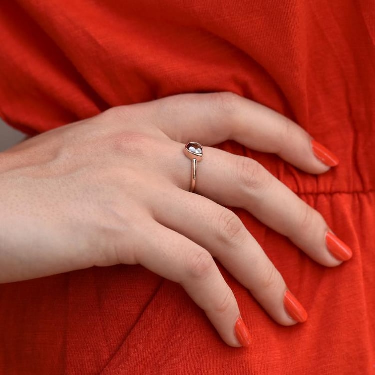 Prsteň s diamantom salt´n´pepper zo zlata 44241