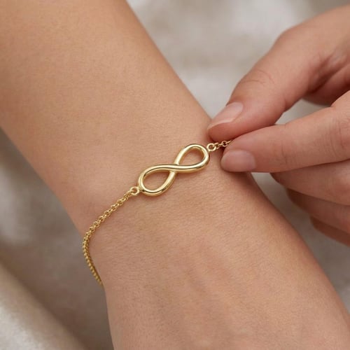 Zlatý fashion náramok s motívom nekonečna Infinity