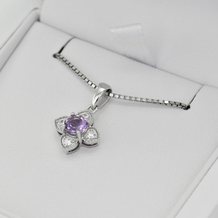 Náhrdelník zo striebra 24514