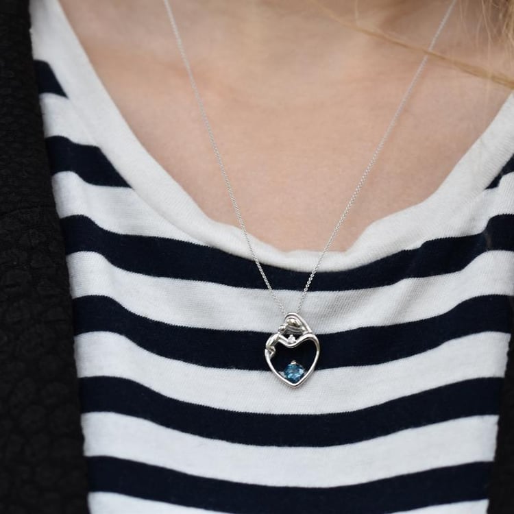 Zlatý prívesok matka a dieťa 25968