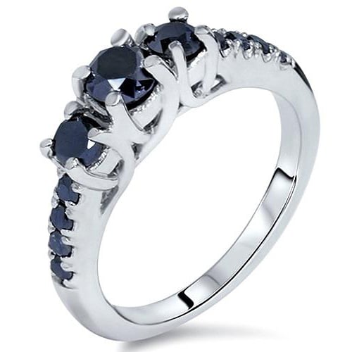 Zásnubný prsteň s čiernymi diamantmi