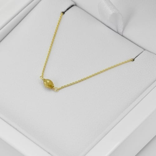 Zlatý choker so žltým diamantom Shantai