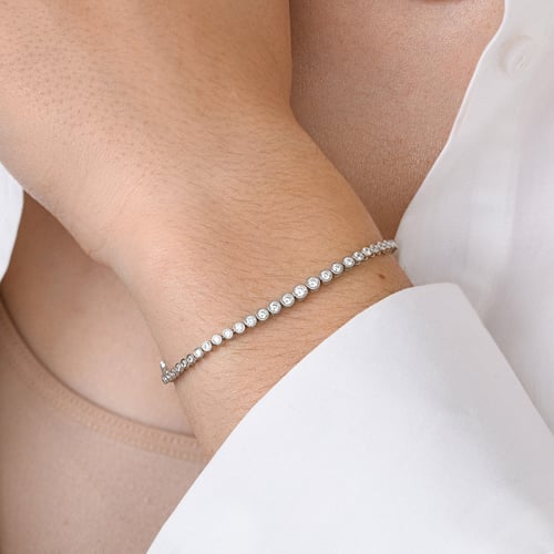 Elegantný zlatý náramok s diamantmi Sonja