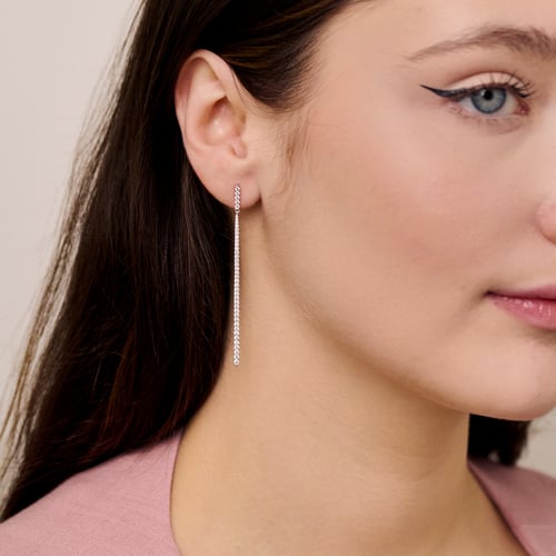 Luxusné visiace náušnice zo zlata s prírodnými diamantmi Dilshad