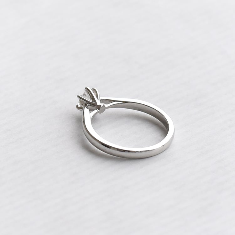 Zásnubný prsteň 69696