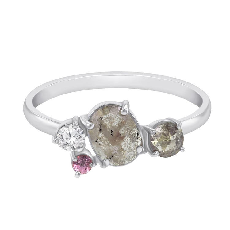 Cluster prsteň so salt and pepper diamantmi a zafírom Terra