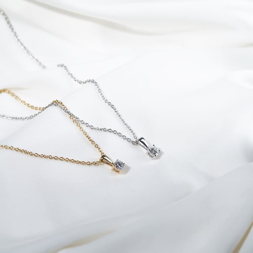 Prívesok s výberom karátovej váhy lab-grown diamantu Stacey
