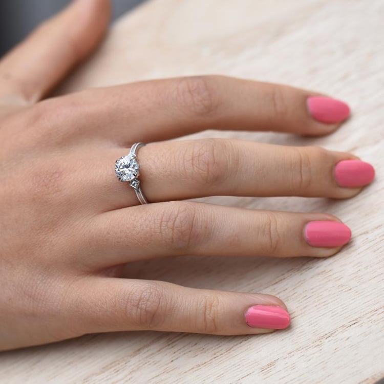 Zlatý diamantový zásnubný prsteň 79343