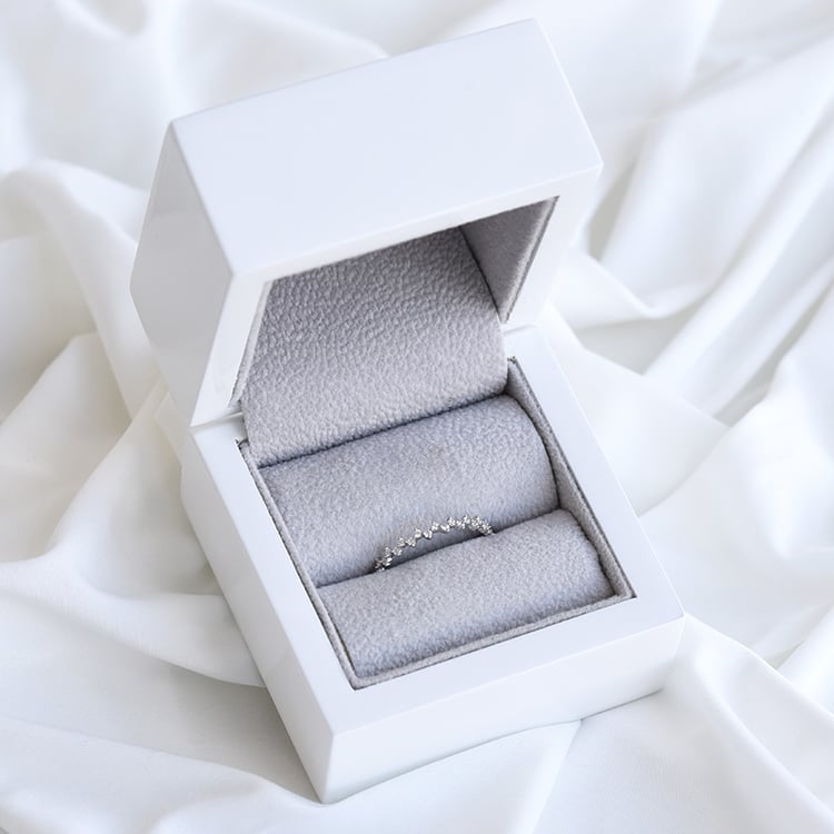 Eternity prsteň s diamantmi 85839