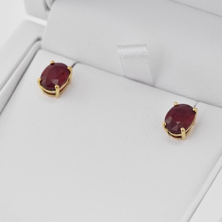 Rubínové náušnice z 18k zlata Nasia 34889