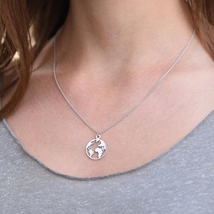 Platinový náhrdelník s mapou sveta 71743