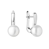 Strieborné visiace náušnice s bielymi perlami Amerie