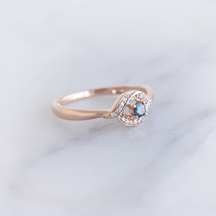 Zlatý prsteň s diamantmi 93454