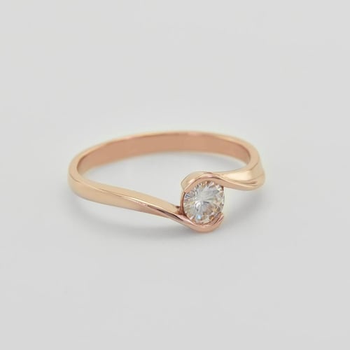 Zásnubný prsteň s lab-grown diamantom Yadu