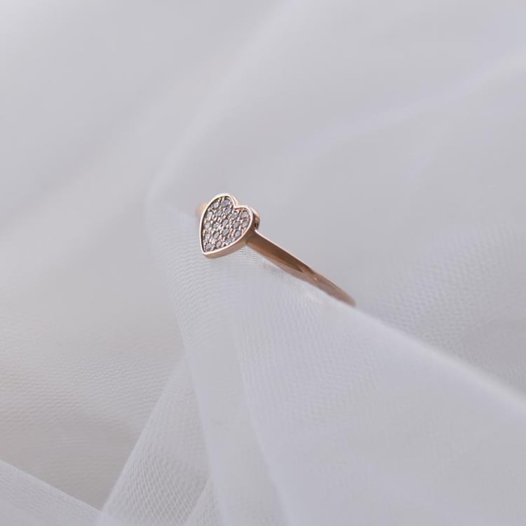 Zlatý prsteň s diamantmi 52301