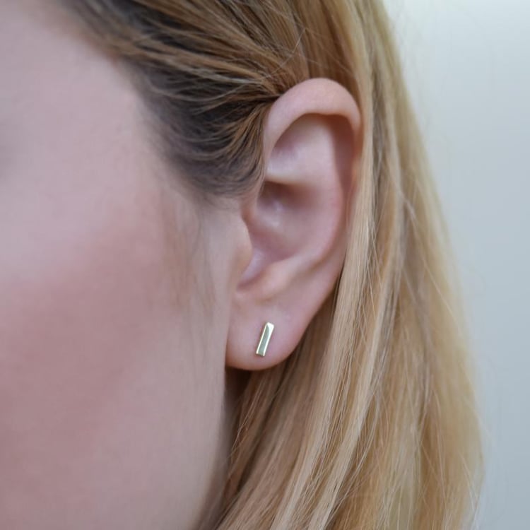 Strieborné minimalistické náušnice Barr 102647