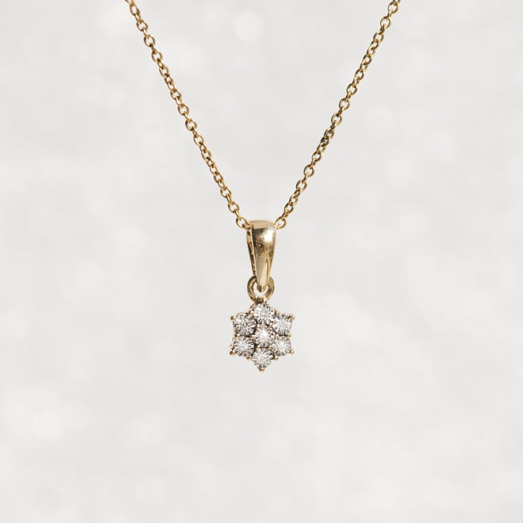 Decentný diamantový prívesok Charlot 145582