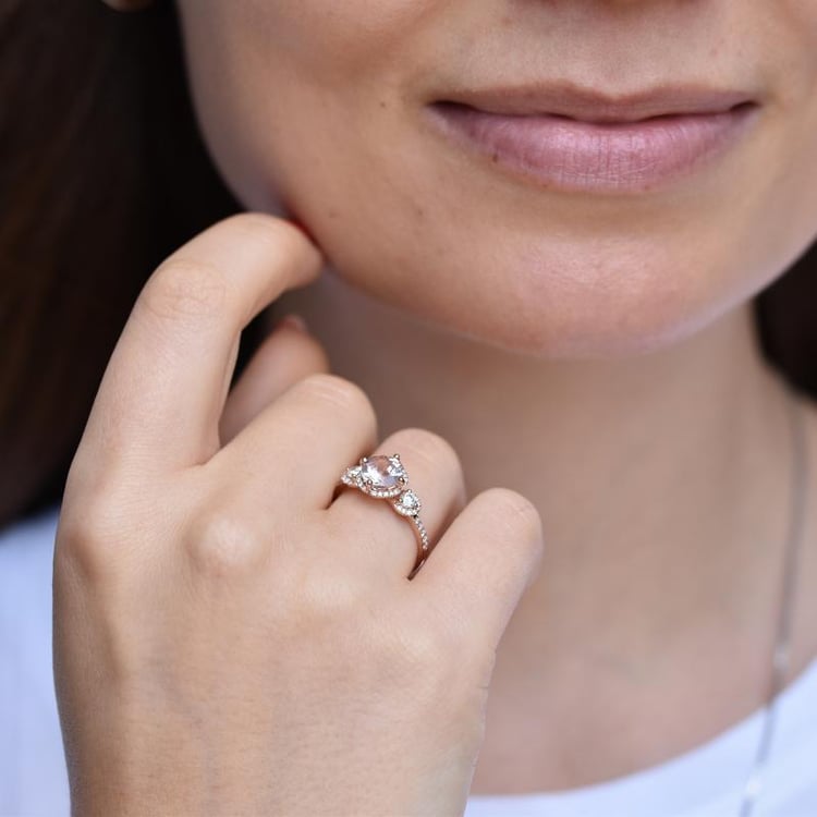 Prsteň s diamantmi 48286