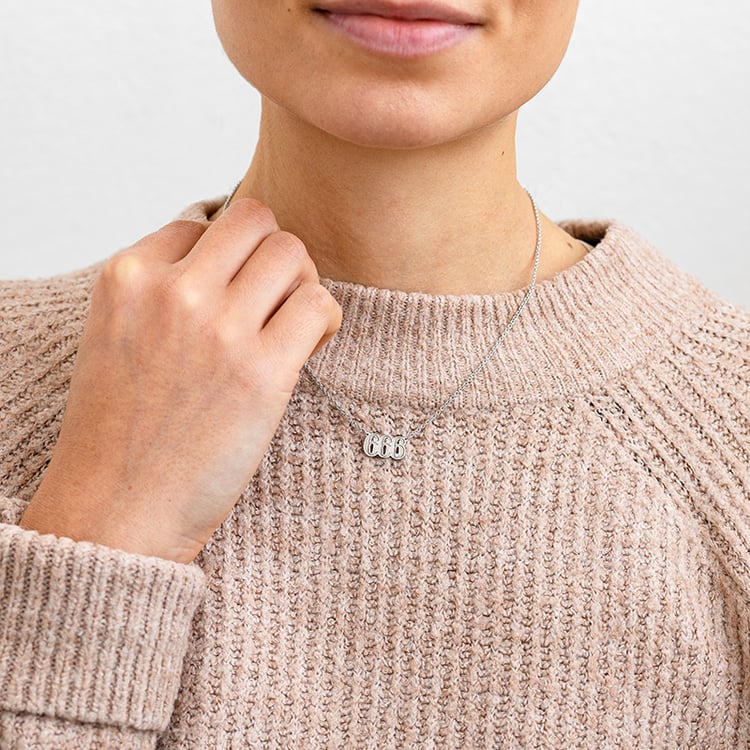 Strieborný náhrdelník s diamantom Anjelské čísla 133264