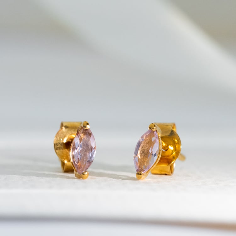 Minimalistické strieborné náušnice s ružovými ametystmi Sistine 118757