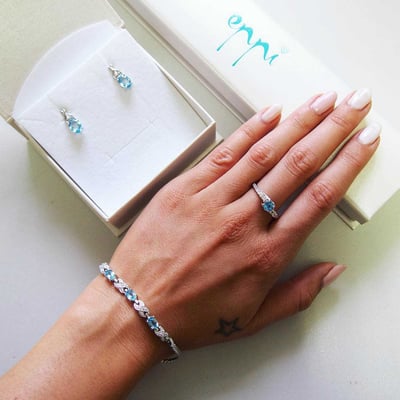 Strieborné náušnice s topásmi 