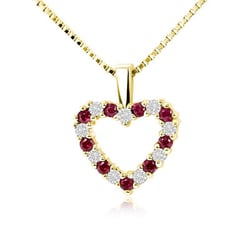 Zlaté srdiečko plné diamantov a rubínov v prívesku Minka