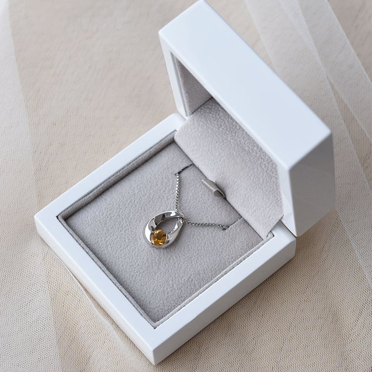 Prívesok s citrínom 66774