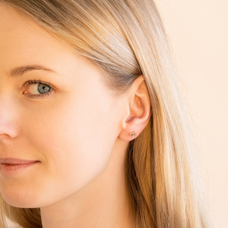 Minimalistické strieborné náušnice s morganitmi Sistine 101043