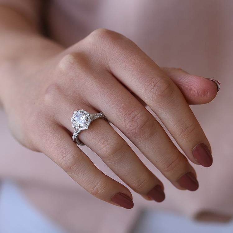 Zlatý diamantový prsteň 60951