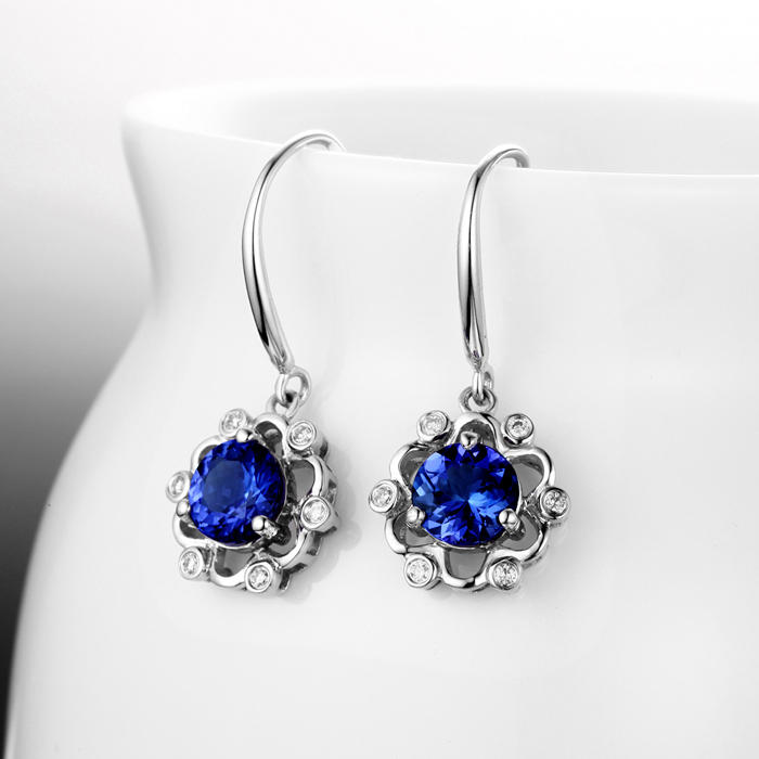 Zlaté kvetinové náušnice s tanzanity 3684