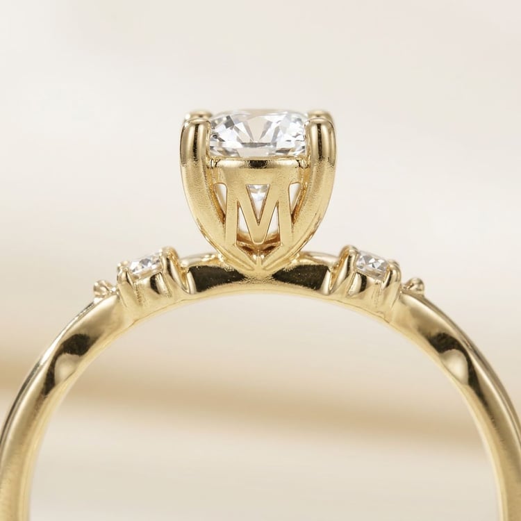 Zásnubný prsteň s výberom písmen a diamantmi Mileva 167558