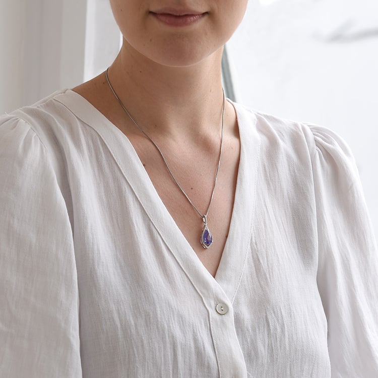 Prívesok s tanzanitom 67577