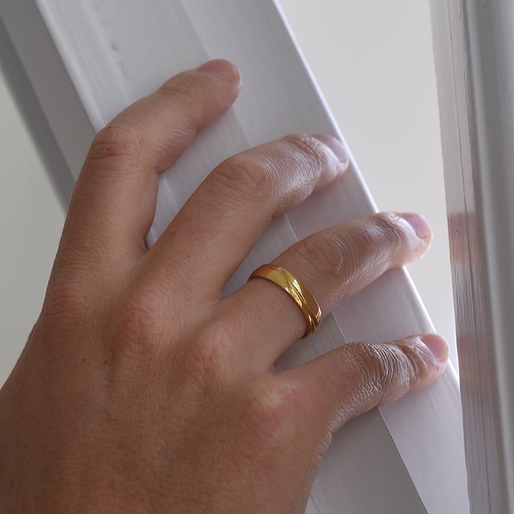 Pánsky snubný prsteň 64356