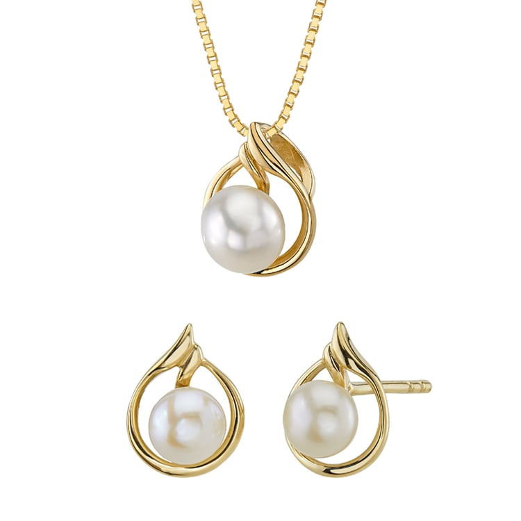 Elegantná zlatá kolekcia s bielymi perlami