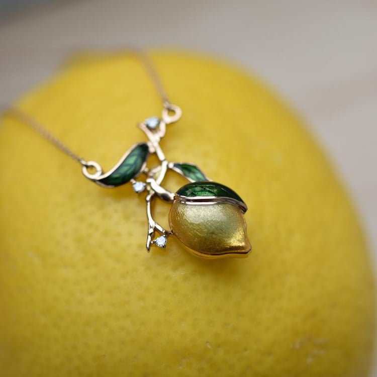 Náhrdelník s citrónom 43375