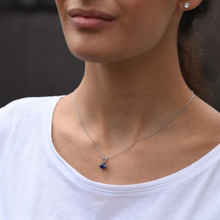 Zafírový náhrdelník zo zlata 14140