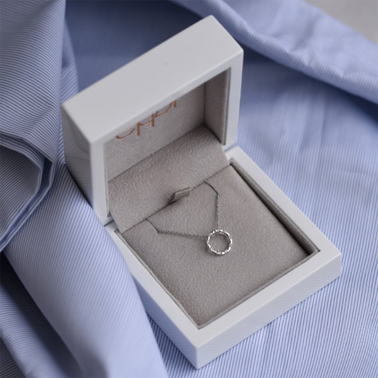 Prívesok s diamantmi 70066