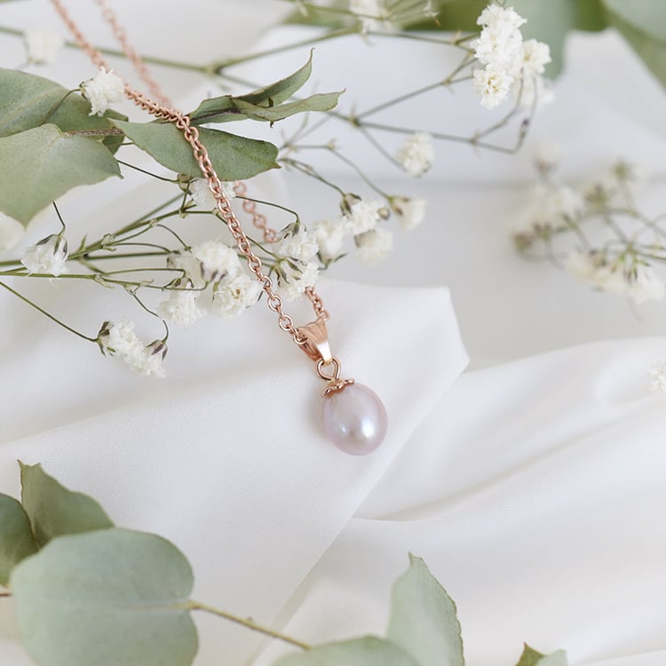 Prívesok z pozláteného striebra s perlou 87848