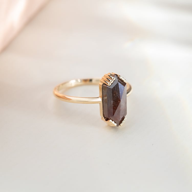 Prsteň s hexagon salt and pepper diamantom Sarai 151964