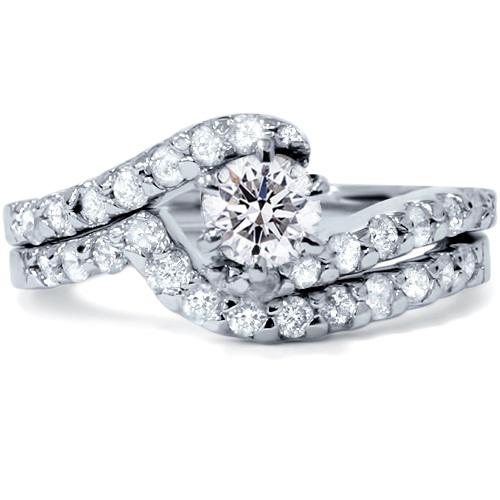  Diamantové objatie vo svadobnom sete