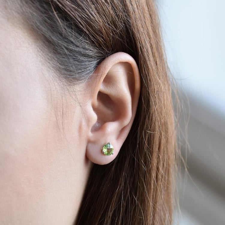 Zlaté martini náušnice s olivínmi Euvera 9730