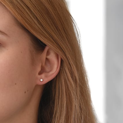 Martini napichovacie náušnice s diamantmi Cytheria