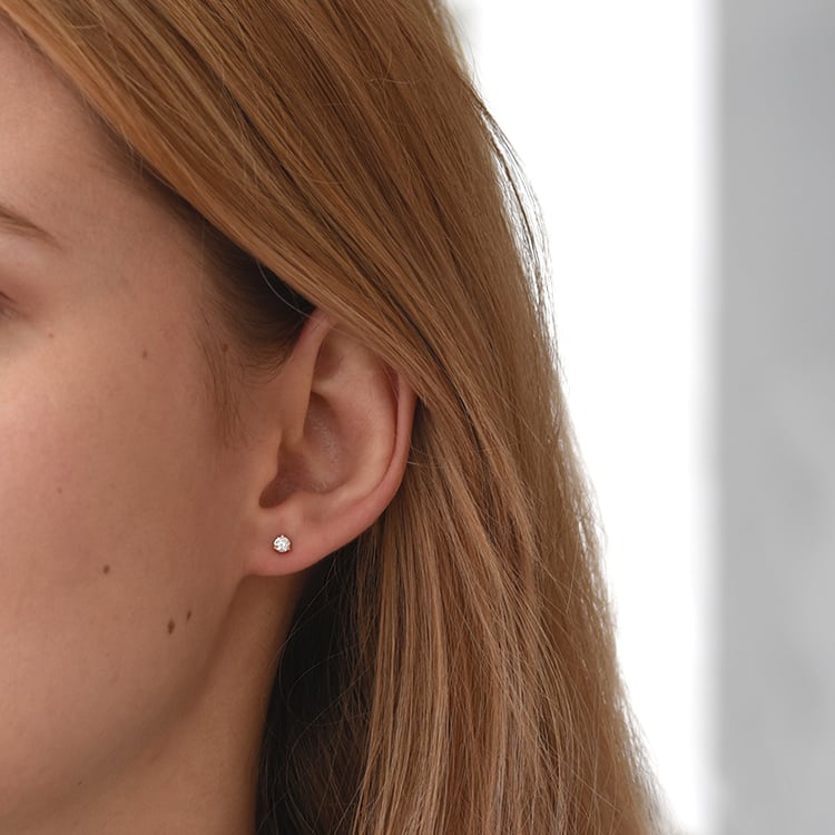 Zlaté martini napichovacie náušnice s diamantmi 62604