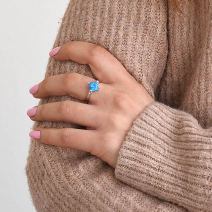 Opálový prsteň plný farieb oceánu Laycee