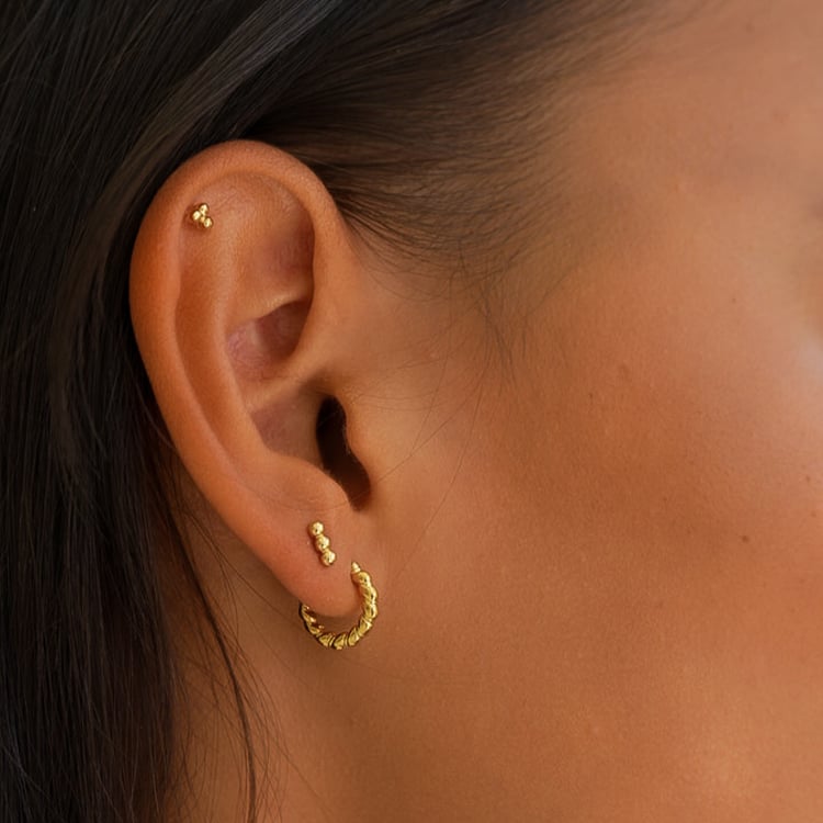 Strieborné náušnice s tromi guličkami Fern 144369