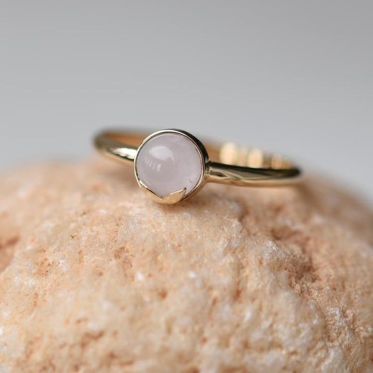 Prsten s ruženínom zo žltého zlata 47833