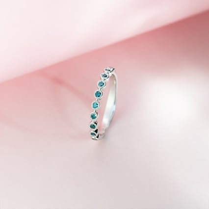 Zlatý prsteň s modrými diamantmi Edan